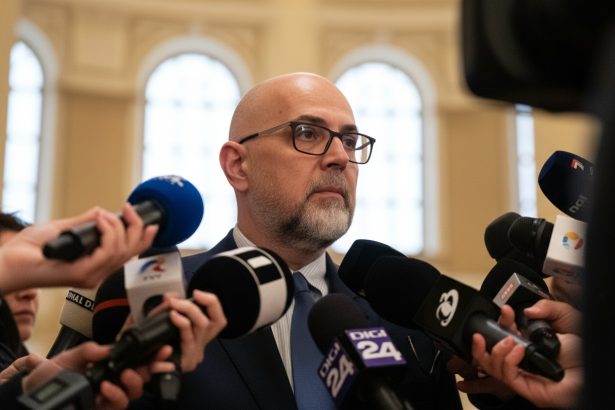edited kelemen hunor in acest moment nu exista o solutie pentru formarea unei majoritati teama anticipatelor va coagula o majoritate 6a0cacc77c2bd