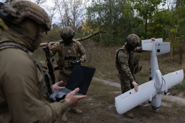edited militarii americani au mers in ucraina pentru a invata sa utilizeze drone in timpul razboiului 6a04453aee992