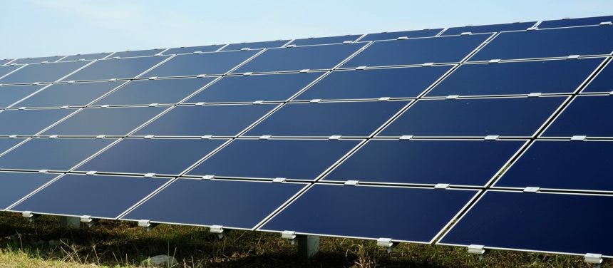 edited mircea fechet cere reluarea programului casa verde fotovoltaice nu puneti pe pauza unul dintre putinele programe care au redus facturile romanilor 6a042a4000bf4