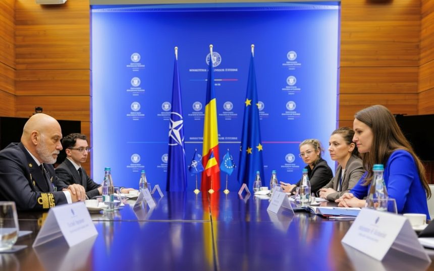 edited oana toiu si seful comitetului militar nato discutii la bucuresti despre securitatea marii negre si amenintarile cu drone 69fce909def49