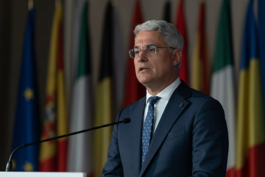 edited pislaru despre legea salarizarii bugetarilor proiectul va fi facut pe grile si coeficienti care vin strict din ierarhizarea functiilor in administratia publica 69f8f46389a34