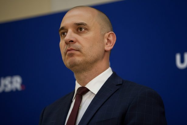 edited radu mihaiu ilie bolojan poate fi desemnat din nou premier din punct de vedere constitutional 6a02f3c26043e