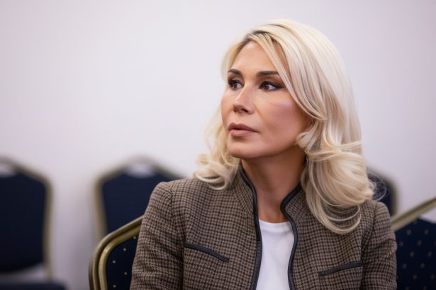 edited raluca turcan mesaj de 1 mai reducerea taxarii muncii si flexibilizarea pietei reprezinta prioritati ale pietei muncii 69f49b13cbbb9