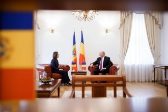 edited traian basescu a redobandit cetatenia republicii moldova maia sandu va asteptam acasa 6a1569e4592c7