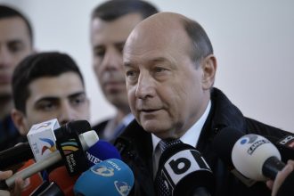 edited traian basescu despre safe in fata unei drone un tanc abrams sau un tanc romanesc face tot atatea parale 6a04d1e0b72ea