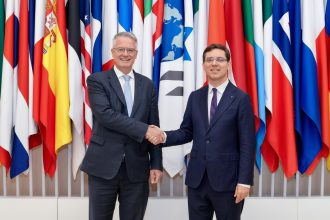 edited victor negrescu intalnire cu secretarul general al ocde a salutat sprijinul larg dincolo de diferentele politice pentru aderarea romaniei 6a0730e25db4a