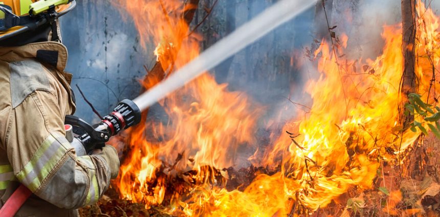 incendiu intr un centru comercial din iran opt persoane au murit iar alte 36 au fost ranite 69fae537a4e8e