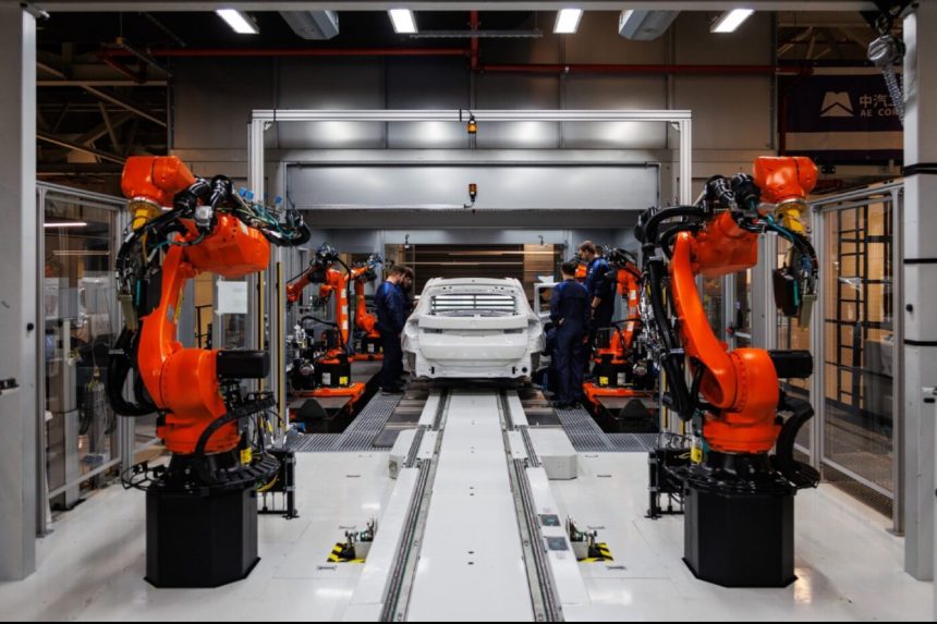 inteligenta artificiala devine noul sef robotii umanoizi intra intr unul dintre cele mai importante sectoare economice 6a1b06b6ac6d3