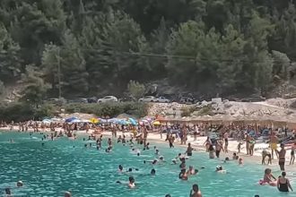 noile reguli pentru turisti in grecia explicate de un oficial elen cum sunt perceputi romanii in vacanta 6a152d0cd82d6