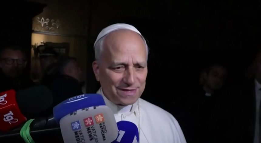 papa leon al xiv lea vizita in spania va inaugura cel mai inalt turn al sagrada familia 69fc27b231835