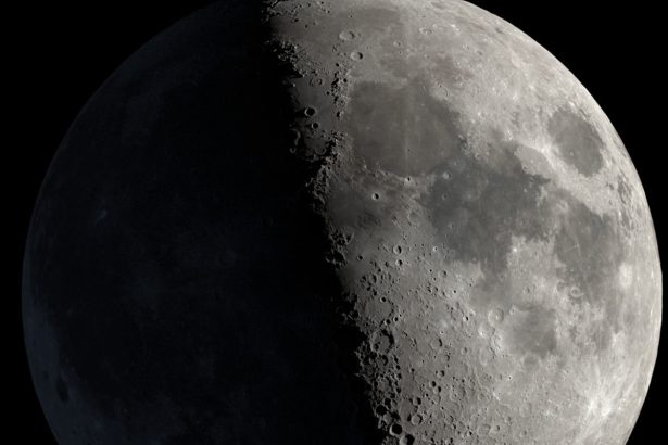 planul nasa space x de a construi baze locuibile pe luna sub semnul intrebarii dupa declasificarea dosarelor ozn 69fee6ada7674