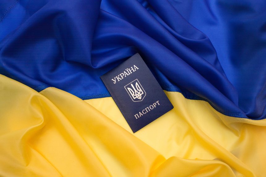 romania inclusa de ucraina pe lista statelor cu acces simplificat la dubla cetatenie 6a0331c75b69d