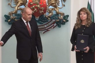 rumen radev noul premier al bulgariei a propus un guvern cu patru vicepremieri si 18 ministri 69fcccda70077