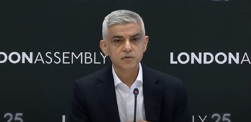 sadiq khan cere revenirea marii britanii in ue pana in 2029 6a02f2a0a6262