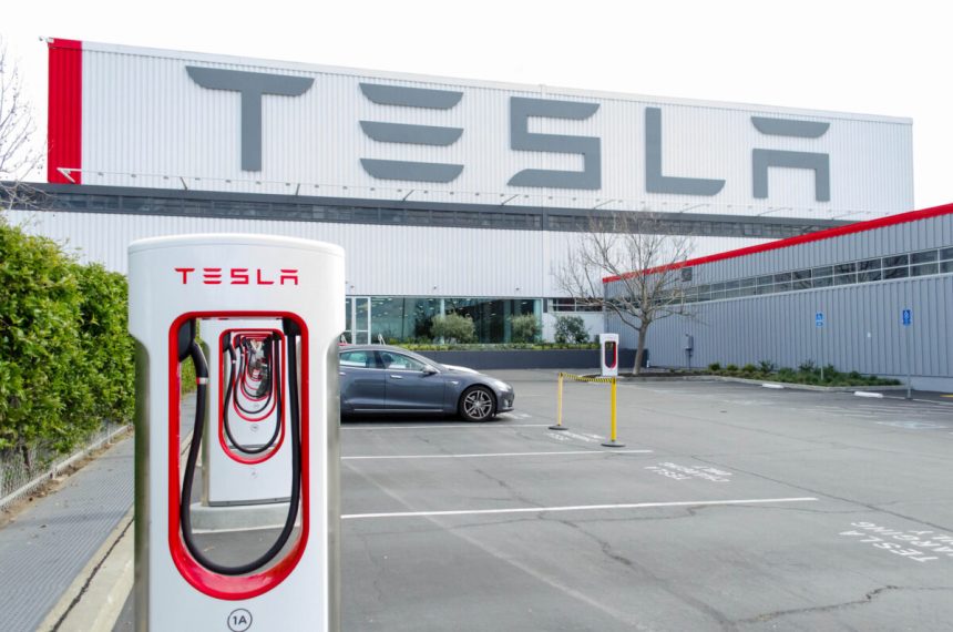 tesla a dezvoltat un sistem de climatizare pentru masini electrice care elimina aerul fierbinte si reduce consumul de energie 6a0930f22802f