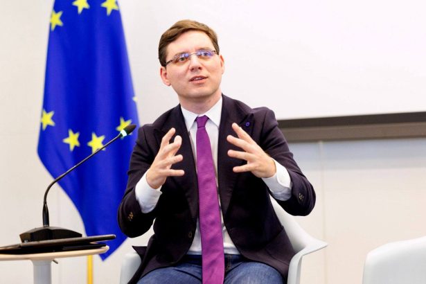 victor negrescu sustine ca lipsa coordonarii dintre europa si sua poate slabi securitatea globala 69fba68fa1715