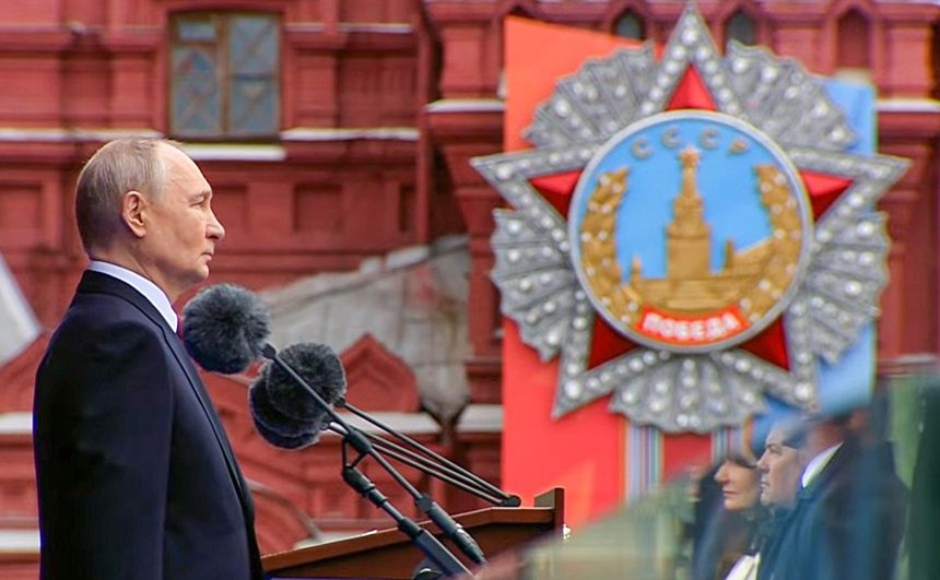 vladimir putin la parada de 9 mai din moscova mesaje despre razboi si armament imagini din piata rosie 69feea4cc0254