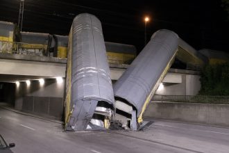 accident spectaculos in munchen dupa deraiera unui tren de marfa autoritatile au inchis zona pentru interventii 6a3669dee088f