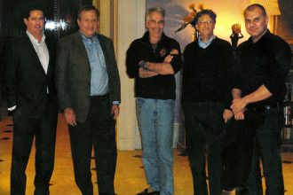buffett suspenda donatiile catre fundatia gates din cauza anchetei epstein 6a434b8c82198