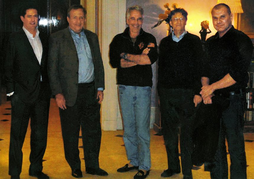 buffett suspenda donatiile catre fundatia gates din cauza anchetei epstein 6a434b8c82198