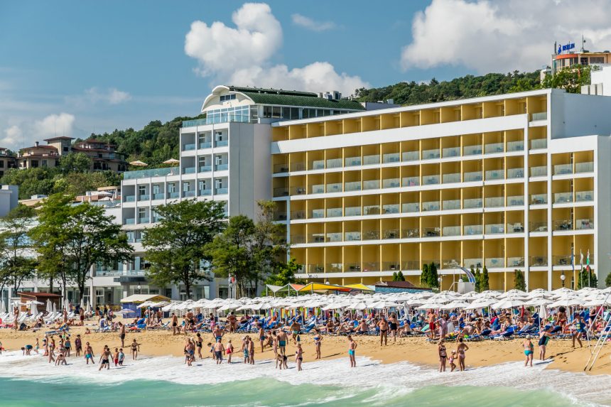 bulgaria considerata cea mai ieftina destinatie de vacanta din europa zboruri de la 80 de lei 6a24287097026