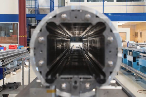 cern opreste din nou cel mai mare accelerator de particule din lume urmeaza o perioada de renovari pentru experimente fara precedent 6a425aa050a30
