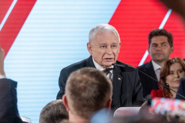 criza in relatiile dintre polonia si ucraina kaczynski cere guvernului sa blocheze negocierile de aderare la ue ale kievului 6a3d4a87b7fe6
