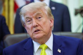 curtea suprema a sua amana de luni intregi un caz care il priveste pe donald trump miza depaseste 100 de milioane de dolari 6a3a64b72e958