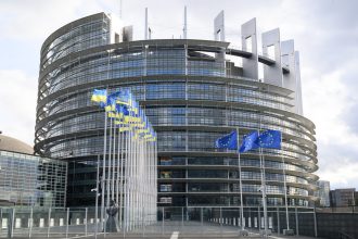 dronele de la galati si constanta subiect de rezolutie in parlamentul european psd usr si aur au prezentat diferit riscurile pentru romania 6a3151c54ae58