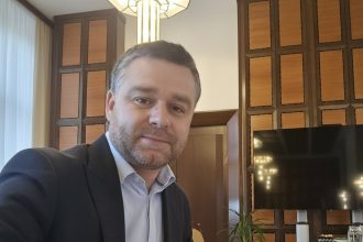edited ciucu ii raspunde lui basescu si l ataca pe nicusor dan de ce domnul presedinte alege sa nu expuna psd 6a1ebf5d124cf