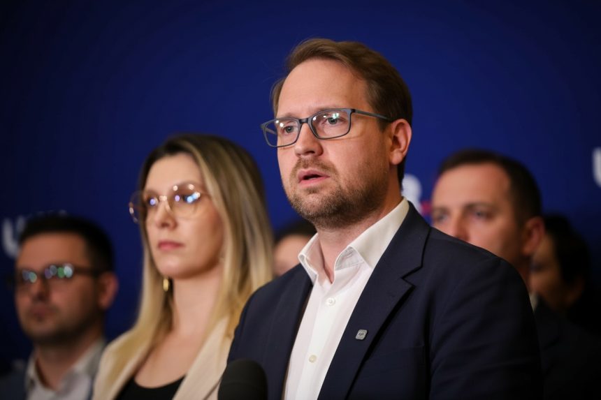 edited emotii pentru dominic fritz curtea suprema de justitie a ramas in pronuntare in dosarul in care ar putea sa si piarda functiile cand se da decizia 6a22c57047733