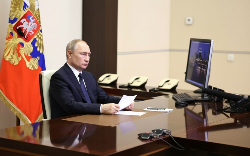 edited gest neasteptat putin l a felicitat pe premierul unei tari care se apropie de ue 6a1d5fcdaa5e2