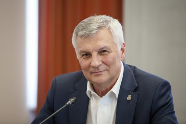 edited liderul senatorilor psd dupa decizia consiliului concurentei privind robor lucrul asta se intampla de multa vreme 6a266ca60fcf3