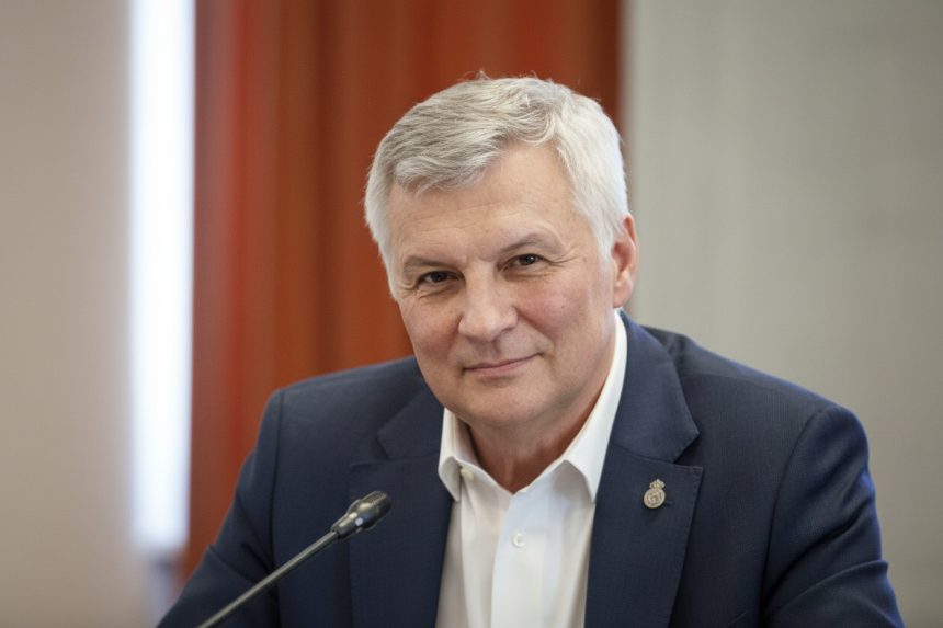 edited liderul senatorilor psd dupa decizia consiliului concurentei privind robor lucrul asta se intampla de multa vreme 6a266ca60fcf3