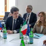 edited nicusor dan si georgia meloni au organizat prima reuniune a grupului prietenii coeziunii vom continua sa pledam pentru un buget al ue ambitios 6a344a31846d5