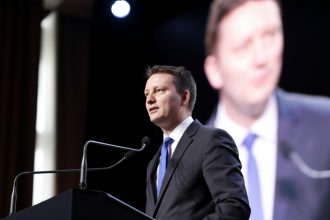 edited siegfried muresan romania nu are nevoie de un guvern tinut captiv de psd fara ca psd sa si asume guvernarea 6a27e71b06c2b