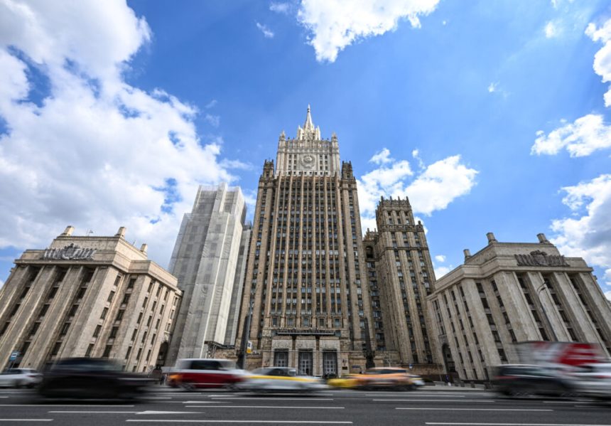 intalnire rara la moscova pe tema razboiului din ucraina ambasadorii frantei germaniei si marii britanii au discutat cu un oficial rus 6a2abceb8c496