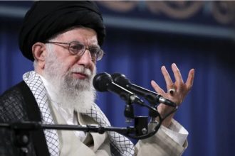 iranul organizeaza funeralii fara precedent pentru ali khamenei ceremoniile se vor desfasura timp de sase zile in doua tari 6a43781317b10