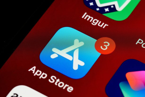 marea britanie vrea reguli noi pentru apple si google dezvoltatorii ar putea ocoli comisioanele din app store si play store 6a43810a1fa12