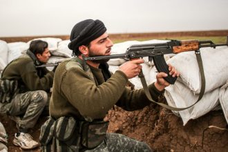 milioane de euro pentru capturarea liderilor din mali organizatia afiliata al qaeda escaladeaza confruntarea cu regimul militar 6a2bf69f4e8ba