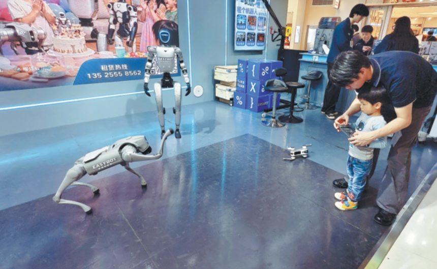 noua afacere care explodeaza in china robotii umanoizi pot fi inchiriati cu ziua 6a43912ea652d