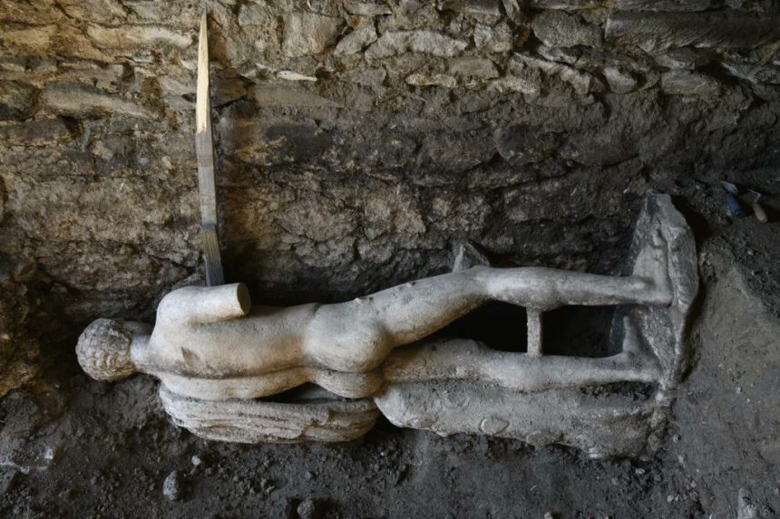o statuie a zeitei artemis a fost descoperita in bulgaria 6a2ab96b8f2f6