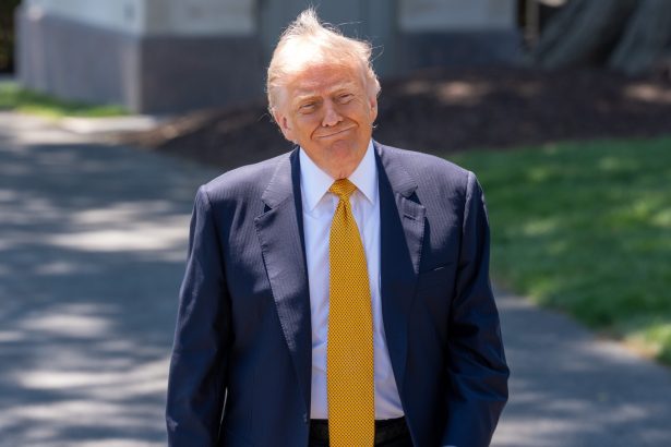 politico trump nu va fi prezent la primul meci disputat de sua la cupa mondiala 6a2a53800789e