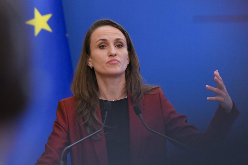 romania si ucraina colaboreaza pentru apararea regiunii marii negre 6a2ab0e6de03a
