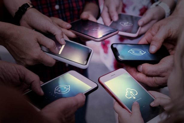 schimbare majora pentru elevii din polonia guvernul a aprobat interzicerea telefoanelor 6a205865d2ec7