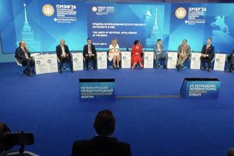 suntem pe prima cocoasa a unui razboi mondial expertii de la forumul economic de la sankt petersburg au viziuni sumbre asupra viitorului 6a210237d60e8