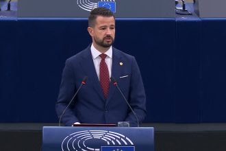 ue tot mai aproape de al 28 lea stat membru milatovic muntenegru este o societate pro europeana pregatita sa si lege viitorul de ue 6a3126b55f57f