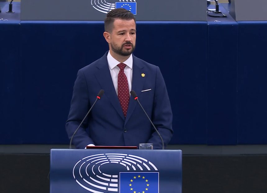 ue tot mai aproape de al 28 lea stat membru milatovic muntenegru este o societate pro europeana pregatita sa si lege viitorul de ue 6a3126b55f57f