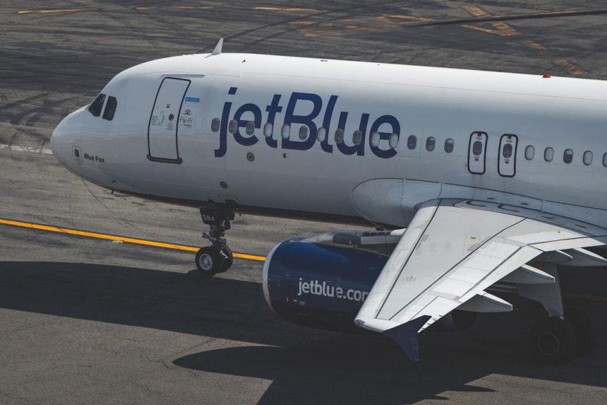 un avion de pasageri s a ciocnit cu o drona in timp ce ateriza in new york 6a43be119a7a9