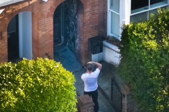 un roman si un ucrainean vinovati pentru atacuri asupra proprietatilor premierului britanic 6a300237a633e